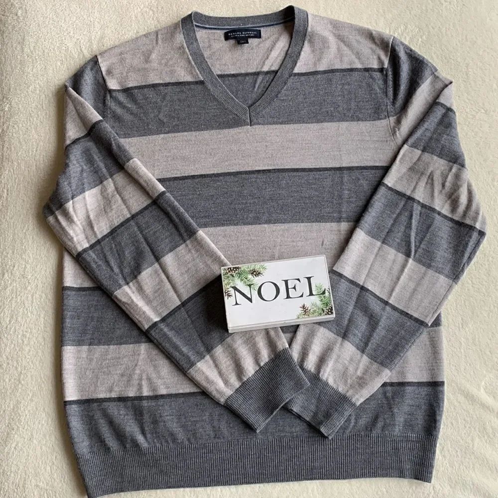 Sweater Merino Wool Banana Republic Men's Large Tall Gray Striped v-neck‎